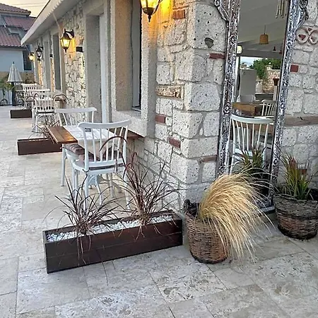 Serez Alacati By La Mira Hotel *