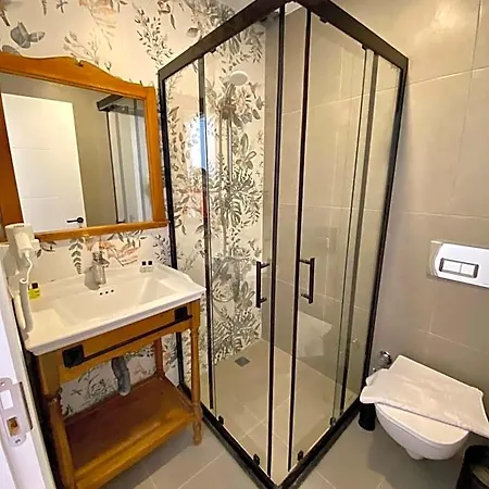 Serez Alacati By La Mira Hotel *